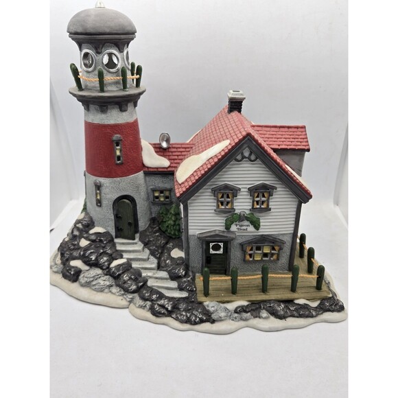 Dept 56 New England Village Series Lighted 1994 Pigeon Head Lighthouse 5653-7 - Picture 8 of 13
